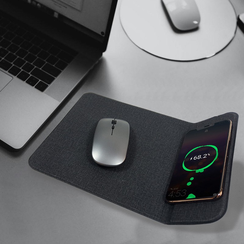 A003 ポータブルワイヤレス充電パッド 15W PUレザー - Mouse Charging Pad のレビューと価格